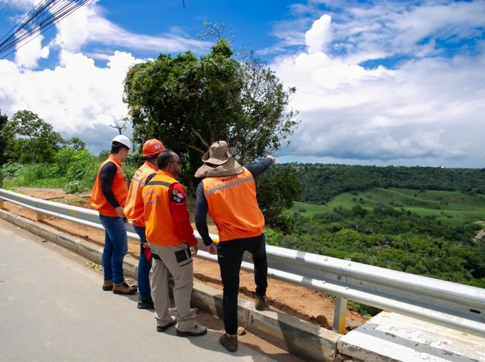 Em cooperação técnica, Defesa Civil de Maceió realiza monitoramento de voçoroca em Rio Largo