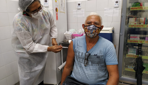 Aracaju vacinou mais de 45% da população contra a covid-19
