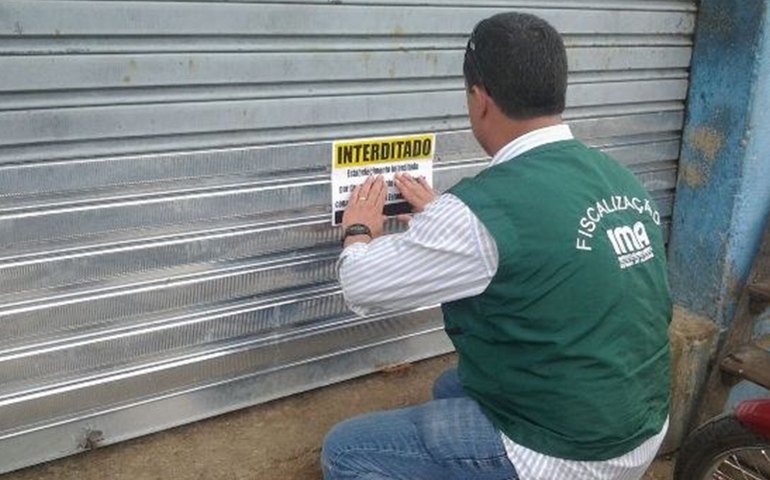 Operação interdita matadouro público em Santana do Mundaú