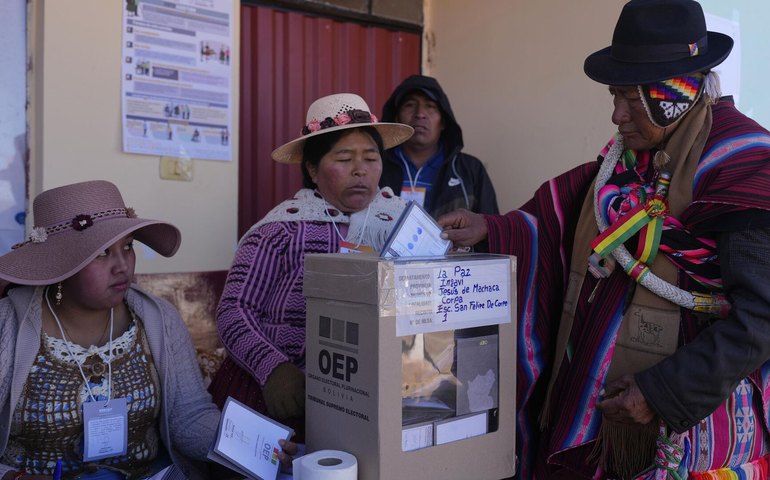Fim da hegemonia da esquerda na Bolívia sinaliza onda de 'ascensão da direita' na América Latina?