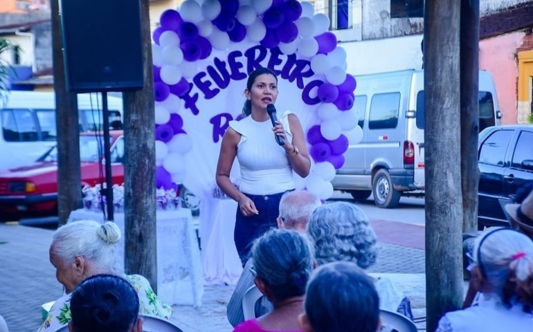 Idosos do grupo Escolhidos por Deus de Campestre participam de atividade promovida pelo Cras