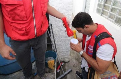 Sesau faz inspeção em órgãos públicos para identificar criadouros do Aedes
