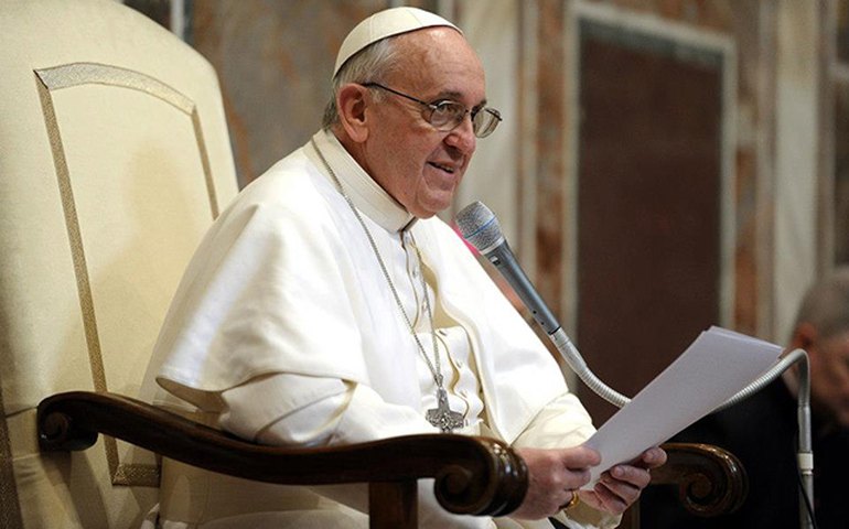 Papa Francisco: Deus não deixa faltar o pão nosso de cada dia