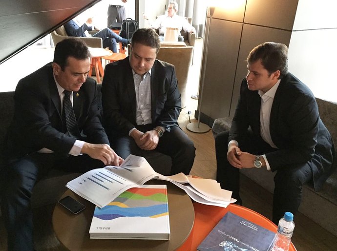 Prefeito Cacau vai a Brasília com governador Renan Filho e cumpre agenda positiva por Marechal