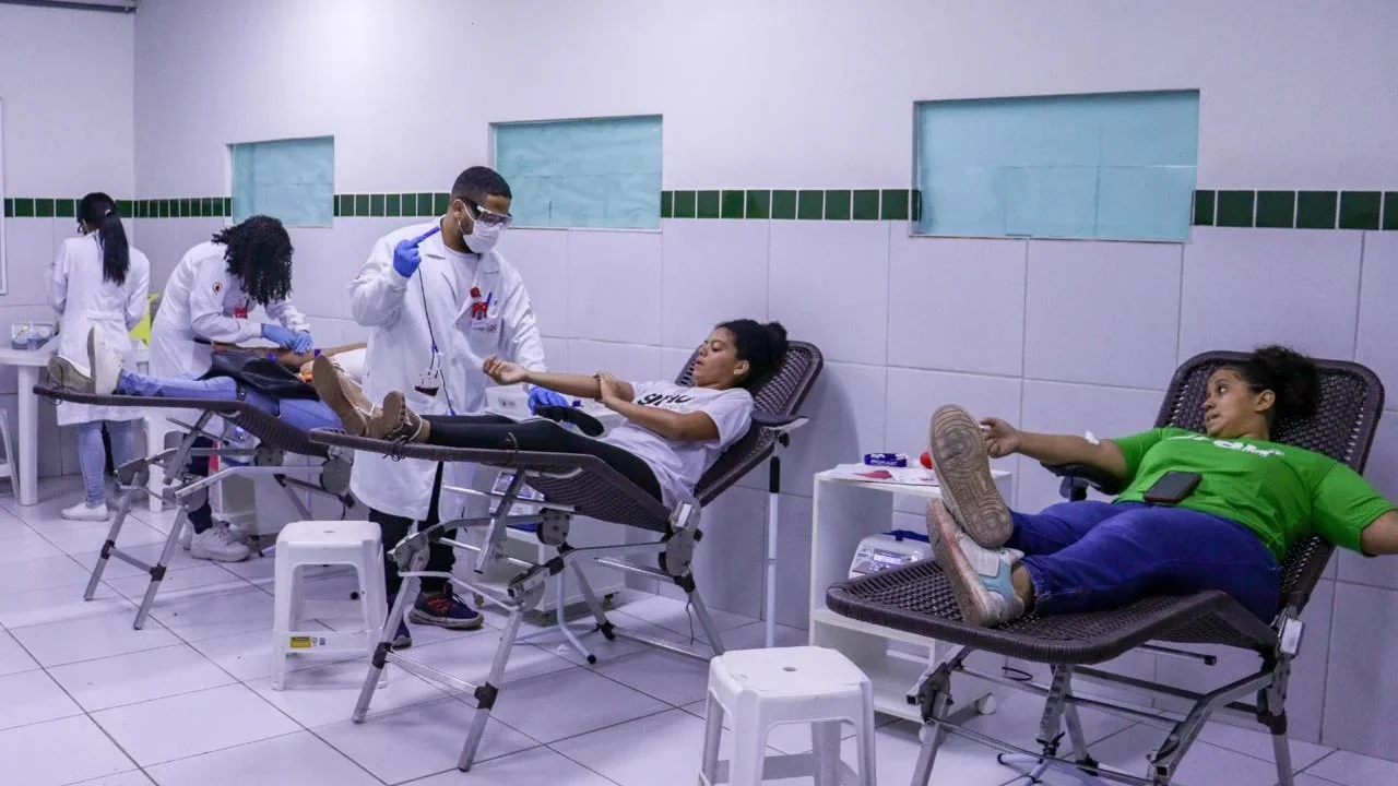 Grau Educacional promove semana nacional de mobilização para doação de sangue e reforça importância do gesto solidário