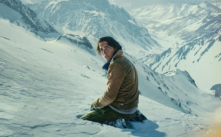 Tragédia nos Andes: 'A sociedade da neve' é grande vencedor em festival ibero-americano de cinema e TV