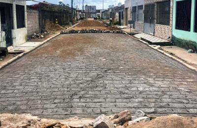 Obras de pavimentações de ruas seguem avançando no Distrito Luziápolis