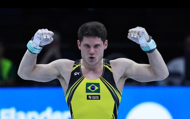 Diogo Soares é prata no individual geral da ginástica no Pan; Nory é nono e adia vaga olímpica