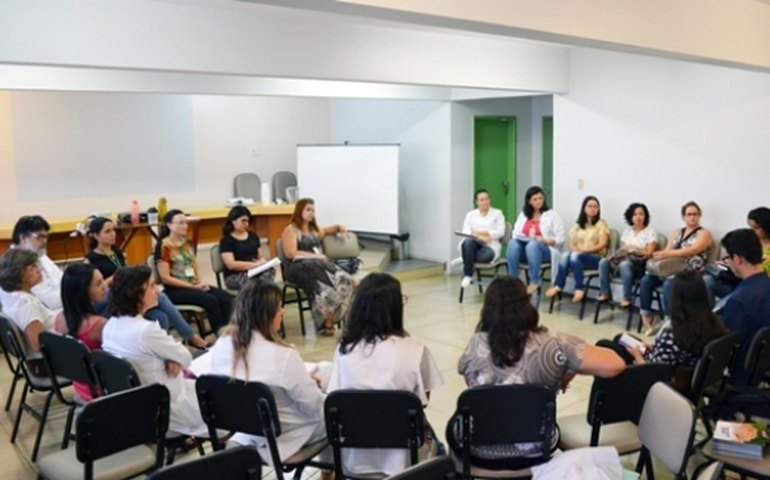 Hospital Helvio Auto define fluxo de atendimento a população em situação de rua