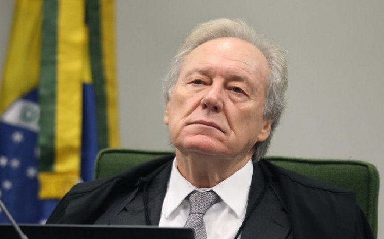 Ministro do STF vai homologar acordo envolvendo Fernando de Noronha