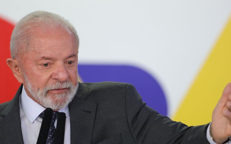 “O mundo ainda não está preparado para viver sem o petróleo”, diz Lula