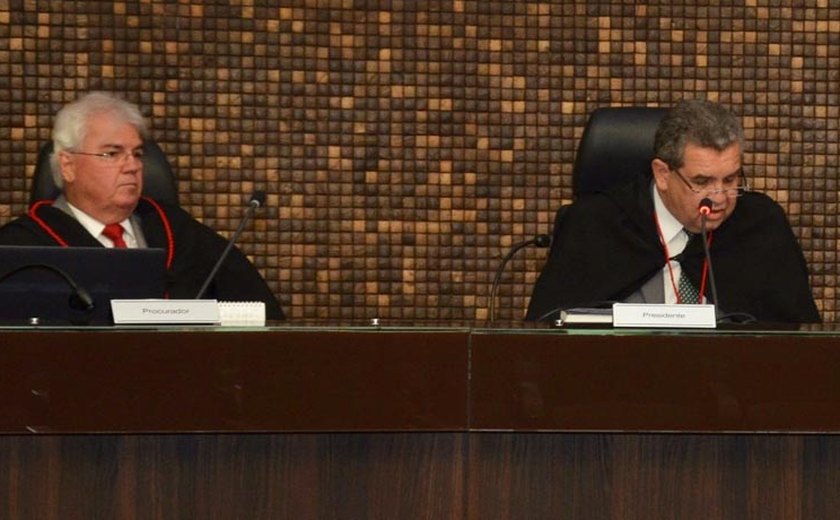 Desembargadores julgam procedente agravo regimental do MPE