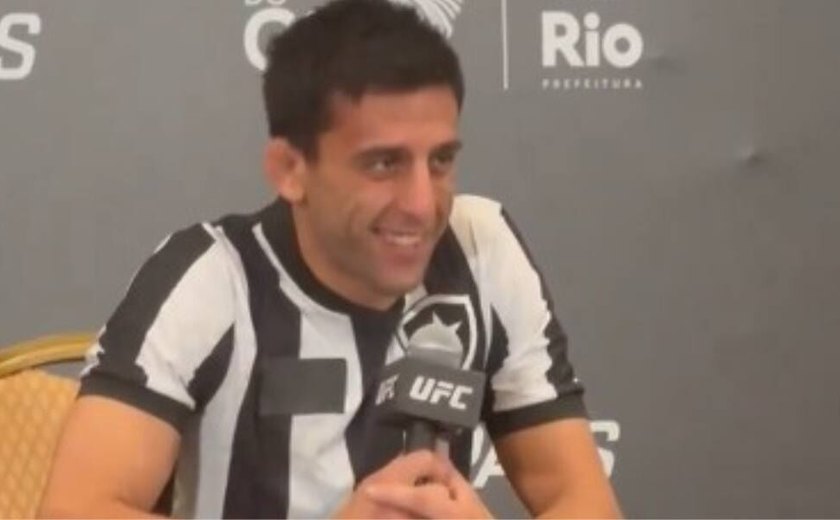 Lutador de UFC usa camisa do Botafogo no Media Day para provocar rival flamenguista
