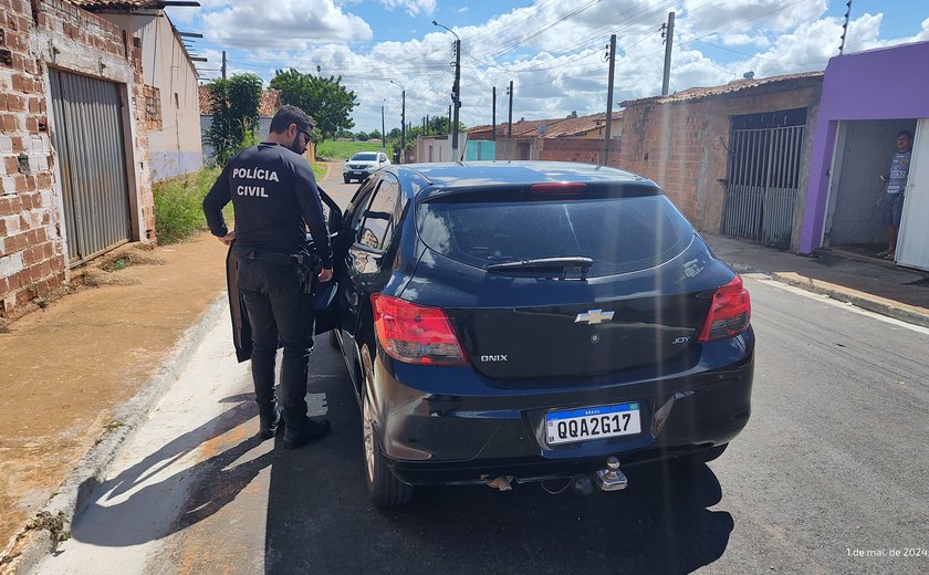 Polícia Civil prende homem em Arapiraca com carro roubado e placa clonada