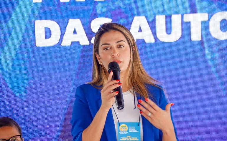 São José da Laje: Angela Vanessa faz abertura da 9ª Conferência Municipal de Saúde