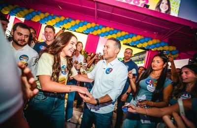 Bárbara Braga inaugura comitê ao lado de Renan Filho e reúne lideranças, trade turístico e apoiadores em Maceió