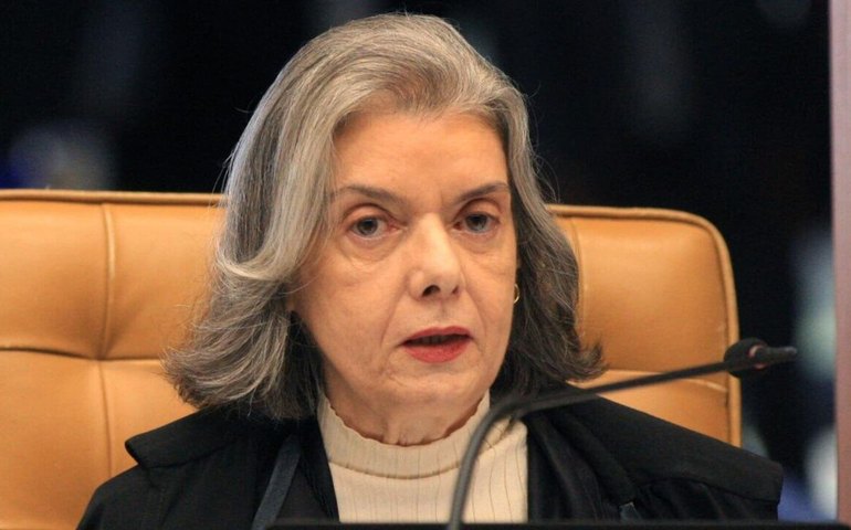 'Todos os casos submetidos à esta casa são importantes, os efeitos que são diferentes para a sociedade', crava Carmén Lúcia