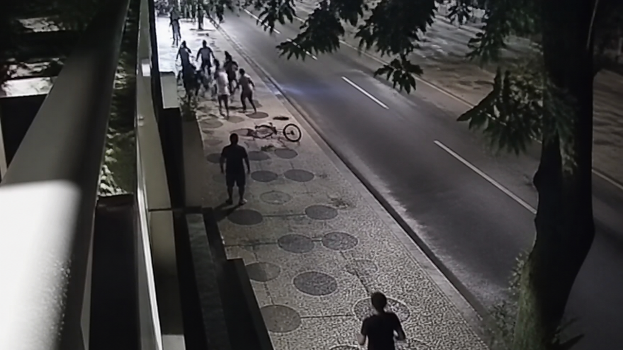Polícia perto de identificar quinto suspeito de espancamento que matou ciclista em Copacabana