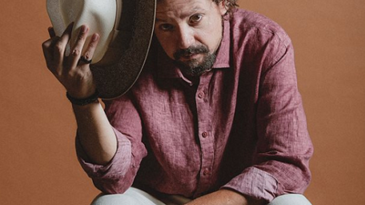 Chico Teixeira canta no Sesc Paulista em agosto