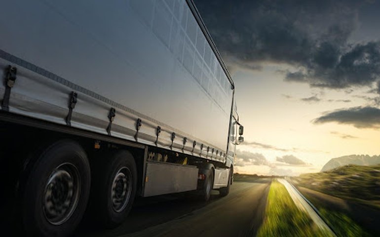 Proteção veicular é aliada de motoristas de caminhão em atividades de transporte