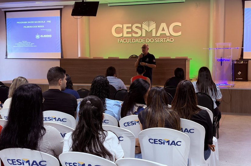 Profissionais da Atenção Primária de Palmeira participam de formação sobre Saúde na Escola