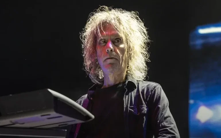 Perry Bamonte, guitarrista e tecladista do The Cure, morre aos 65 anos