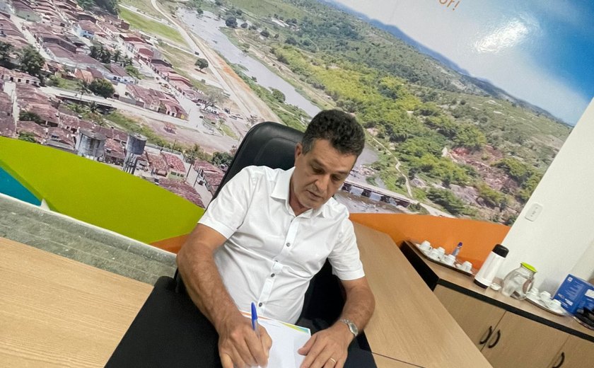 Educação de Branquinha garante reajuste salarial para o magistério