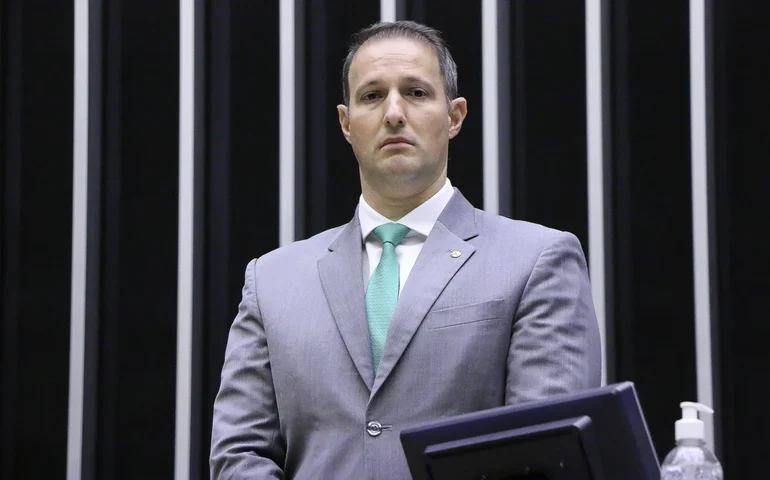 Derrite afirma em CPI que sem-terra promoveram extorsões no Pontal