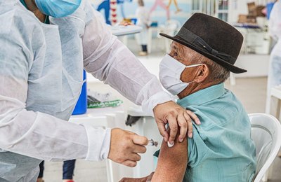 Pfizer Bivalente: Arapiraca fortalece proteção contra Covid-19 com nova dose de reforço