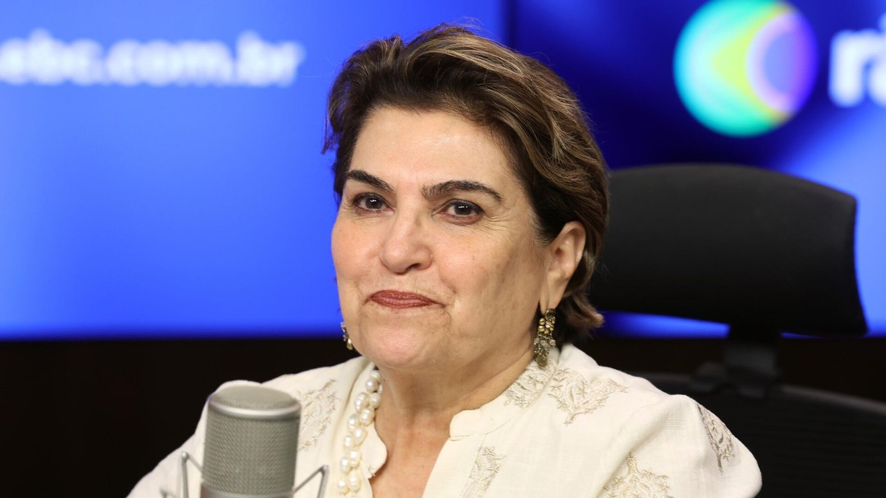 'Não queremos disputar com os homens, queremos o nosso espaço', diz ministra das Mulheres à Sputnik