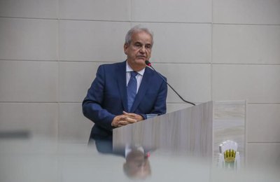 Otávio Lessa recebe Moções de Aplausos da Câmara Municipal de Maceió