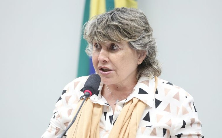 Comissão aprova definição de deficiência auditiva que inclui perda unilateral total