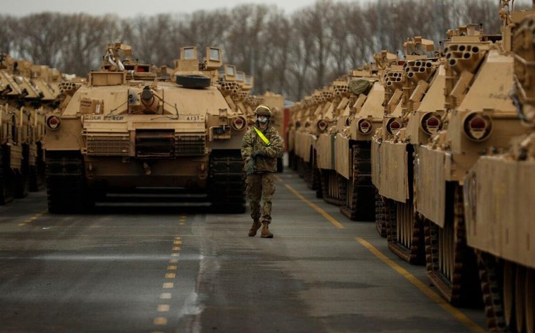 Países europeus temem dependência dos EUA em compra de armamento em meio à OTAN, diz mídia