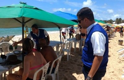 Procon pede atenção nas relações de consumo durante o período carnavalesco