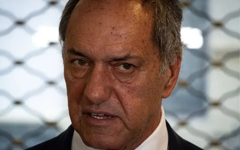 Daniel Scioli deixa embaixada da Argentina no Brasil para ter cargo no governo de Javier Milei