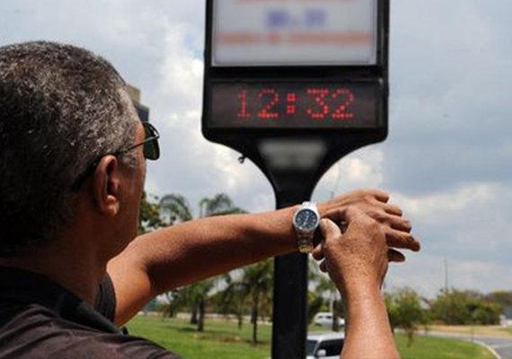 Horário de verão 2015/2016 começa no dia 18 de outubro