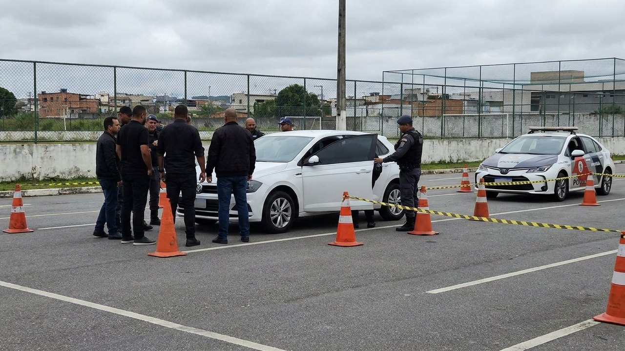 Examinadores do Detran RJ são agredidos durante exame prático em Itaboraí