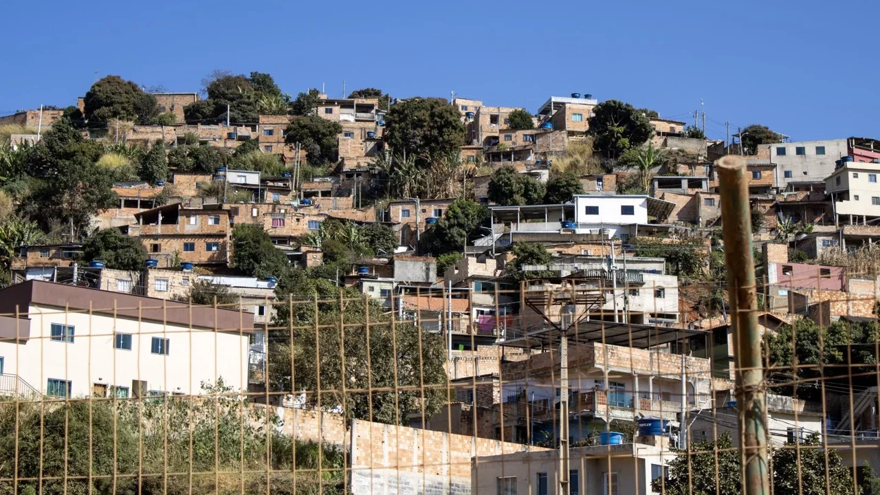 Novo relatório da ONU aponta caminhos para enfrentar crise global de moradia, que já impacta 3 bilhões de pessoas
