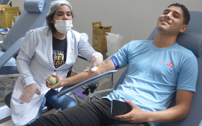 Hemoal encerra Semana Mundial do Doador de Sangue com coleta externa em Maceió neste sábado (15)