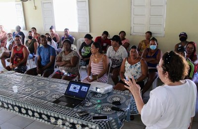 Prefeitura de Coruripe inicia série de capacitações com os ambulantes do Pontal