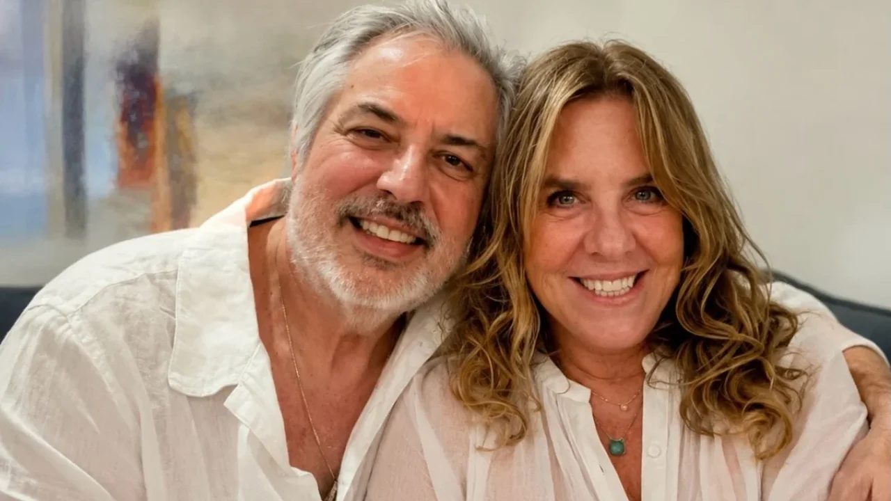 Viúvo de Rita Lee, Roberto Carvalho posta nova foto com Lilibeth Monteiro, ex de Collor