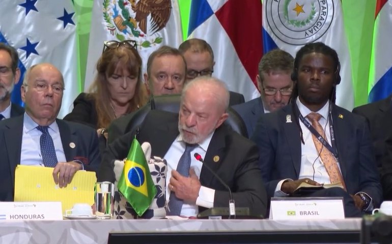 Lula se reúne com líderes da Colômbia e Burundi durante Fórum Celac-África