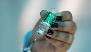 Casos de trombose relacionados à vacina da AstraZeneca são raros / Foto: Foto: Tânia Rêgo/Agência Brasil