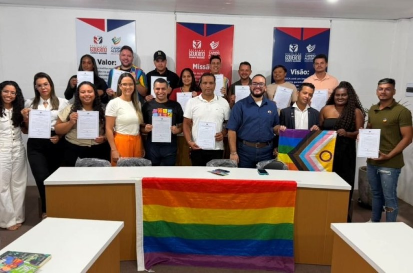 Prefeitura de Campo Alegre empossou os membros do Conselho Municipal de Direito de Políticas Públicas LGBTQIAPN+