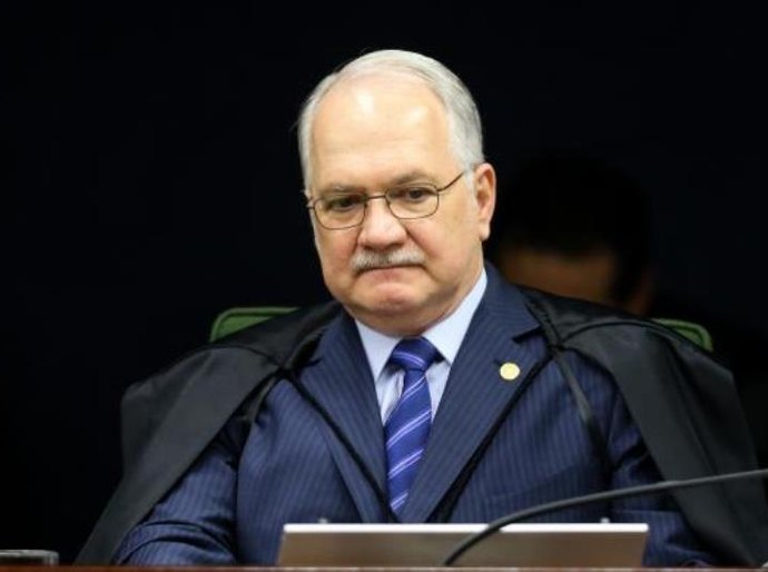 Fachin arquiva inquérito em que Renan, Jucá e Sarney, eram acusados de atrapalhar Lava-Jato