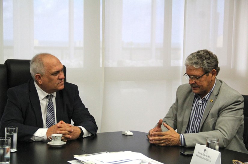 Presidente do TJ ouve demandas do Conselho de Corretores de Imóveis