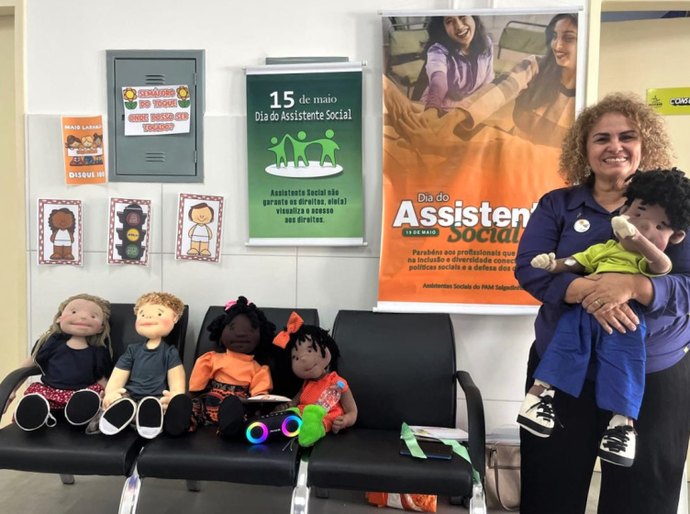 Pam Salgadinho realiza ação alusiva ao Dia do Assistente Social