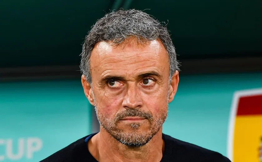 Luis Enrique diz que PSG tem muito a melhorar, mas é otimista com futuro na Liga dos Campeões