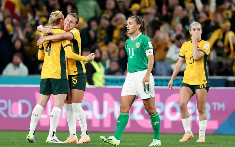 Tiroteio, zebra e lesão de estrela: como foi o primeiro dia da Copa do Mundo Feminina
