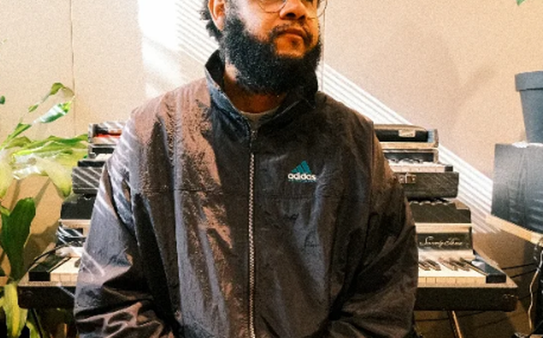 Irmãos Evandro Fióti e Emicida rompem parceria após 16 anos de trabalho conjunto